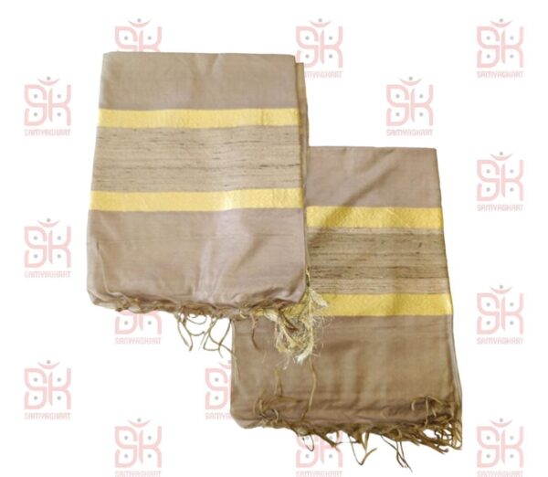 SAMYAG JAIN UPKARAN BHANDAR PRESENTS New pure kosa silk pooja jod⭐️ • Material - kosa silk • High quality kosa silk material • Available in 10 colors • Dhoti 4 mts khes 2.75 mts New and fresh colors available 😍 CONTACT FOR MORE INFORMATION 9558945109